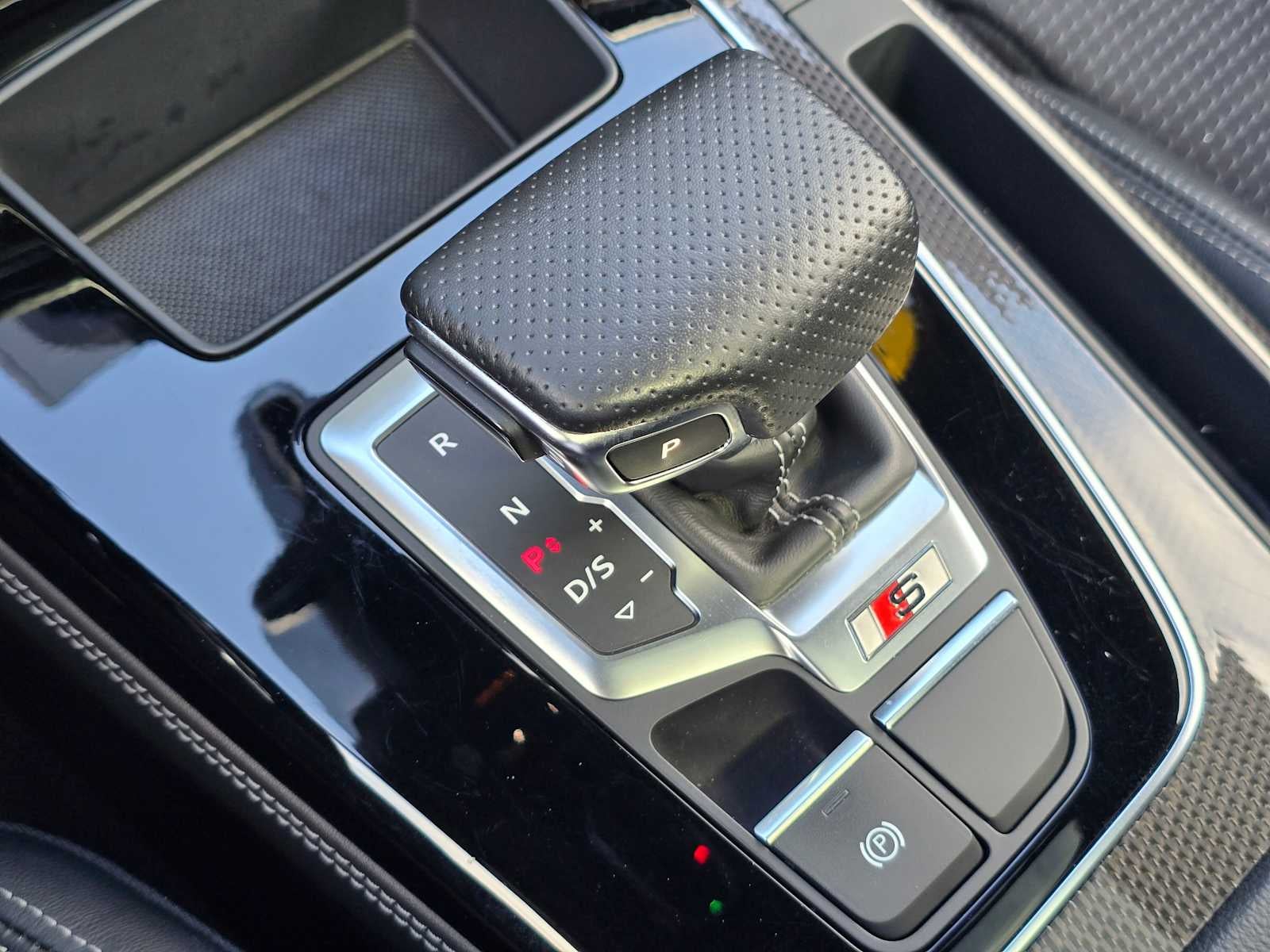 2023 Audi SQ5 Sportback Premium Plus