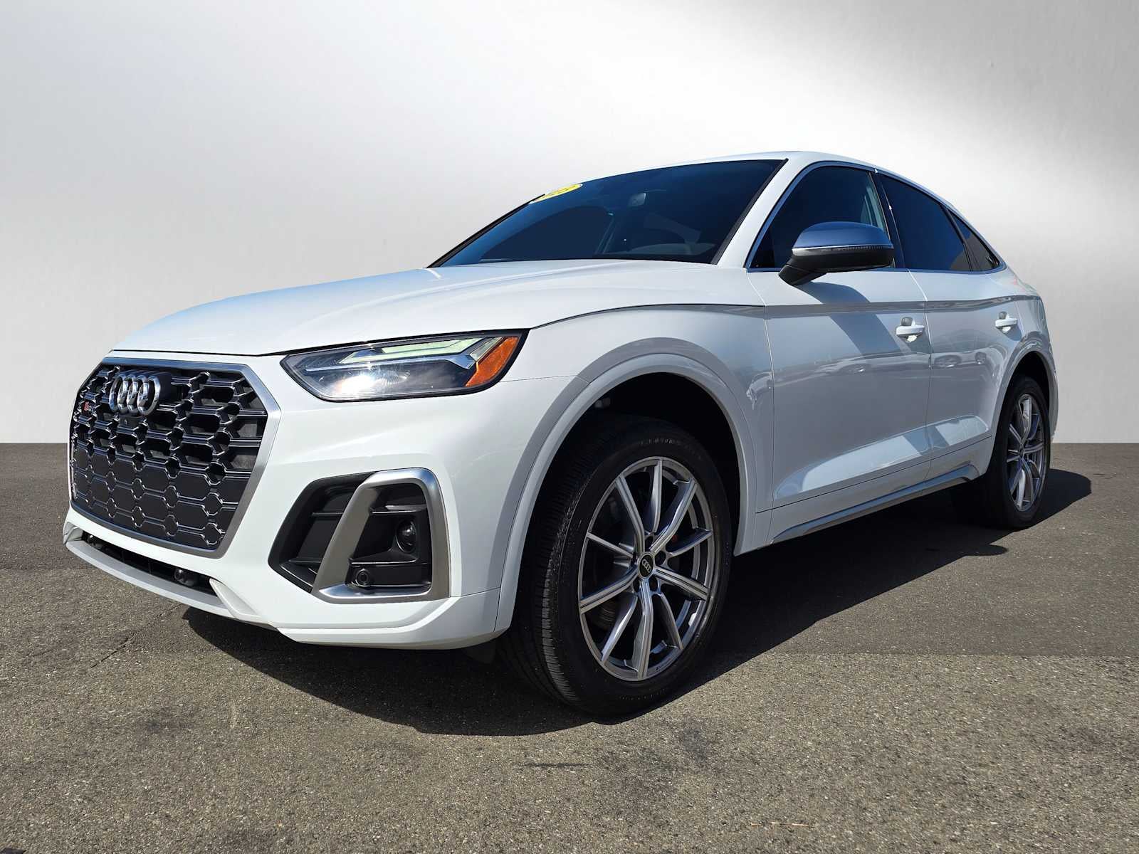 2023 Audi SQ5 Sportback Premium Plus