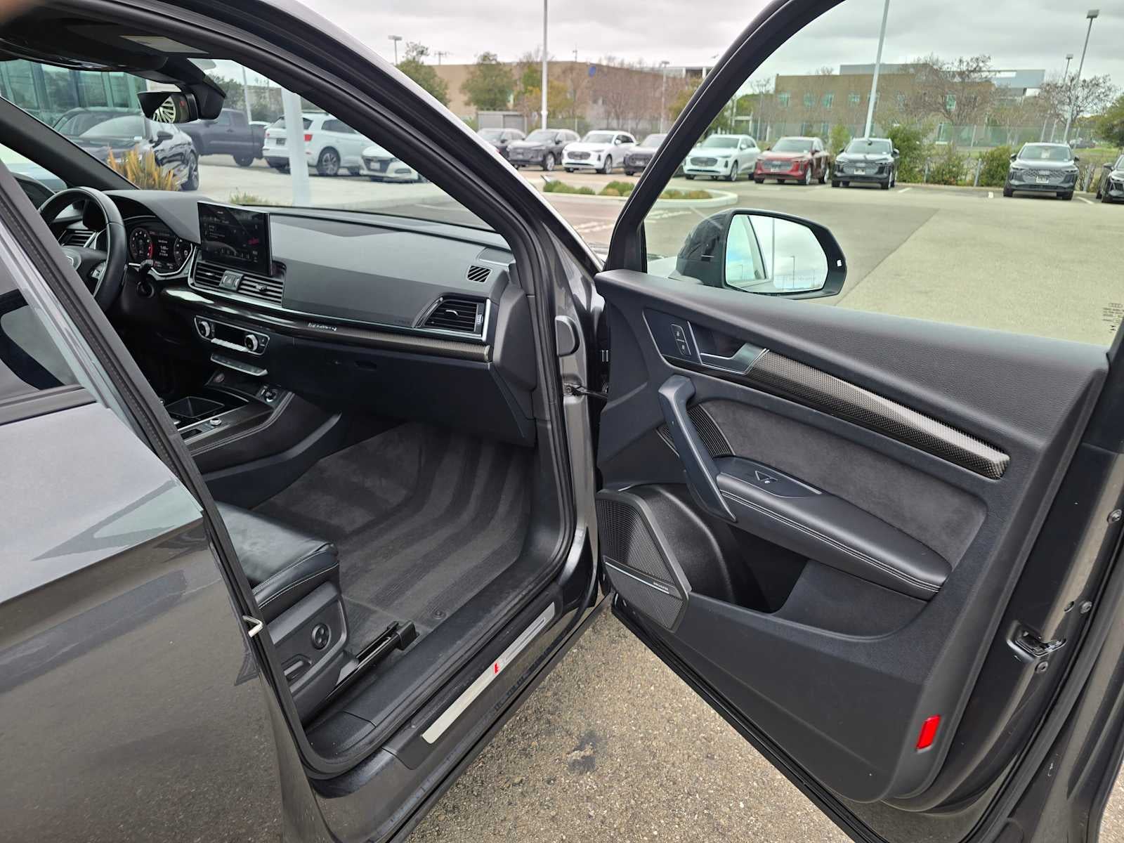 2023 Audi SQ5 Sportback Premium Plus