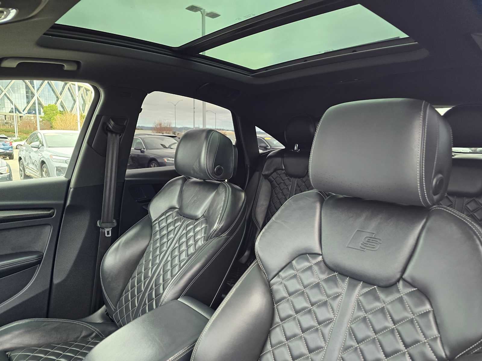 2023 Audi SQ5 Sportback Premium Plus