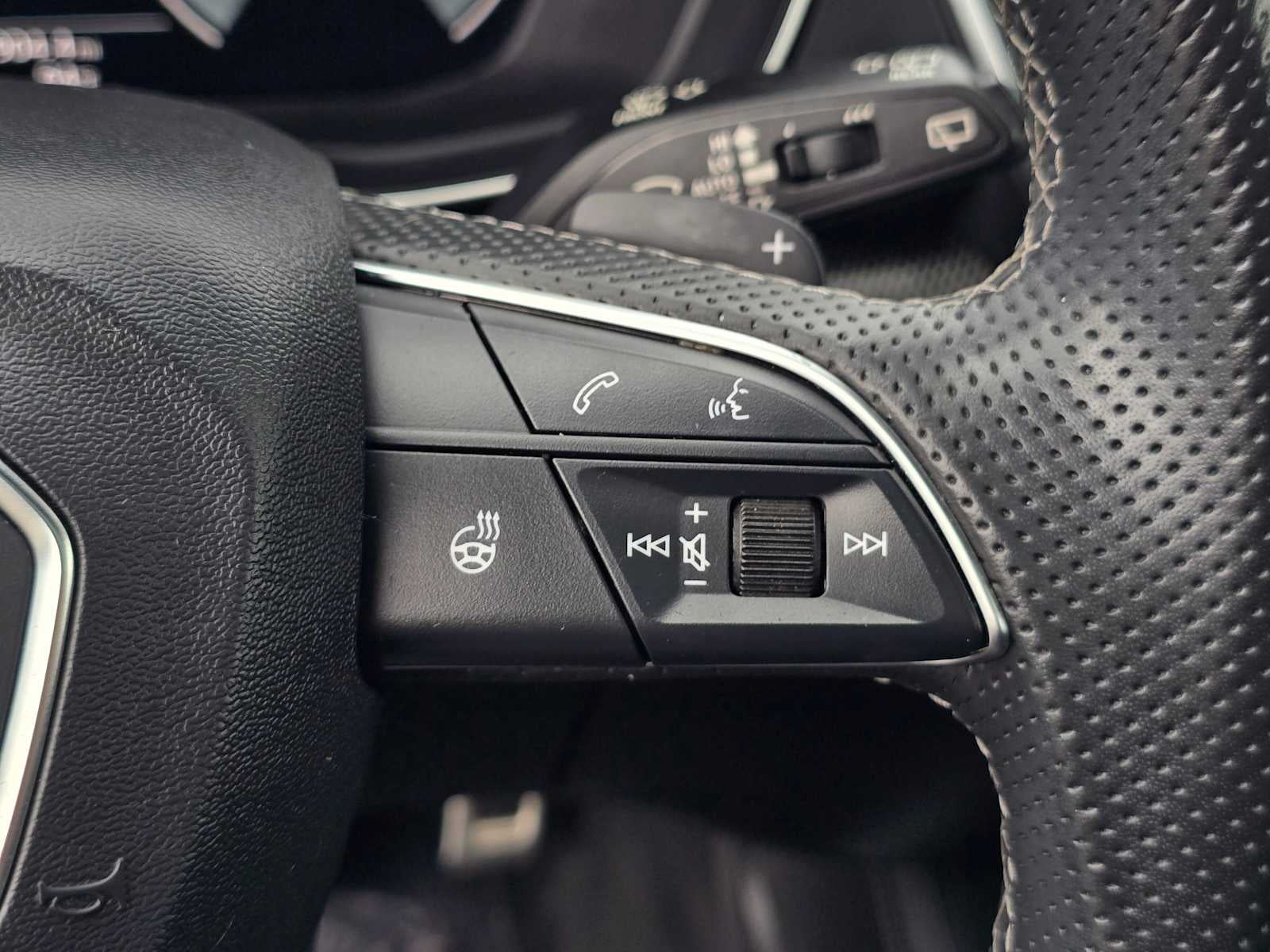 2023 Audi SQ5 Sportback Premium Plus