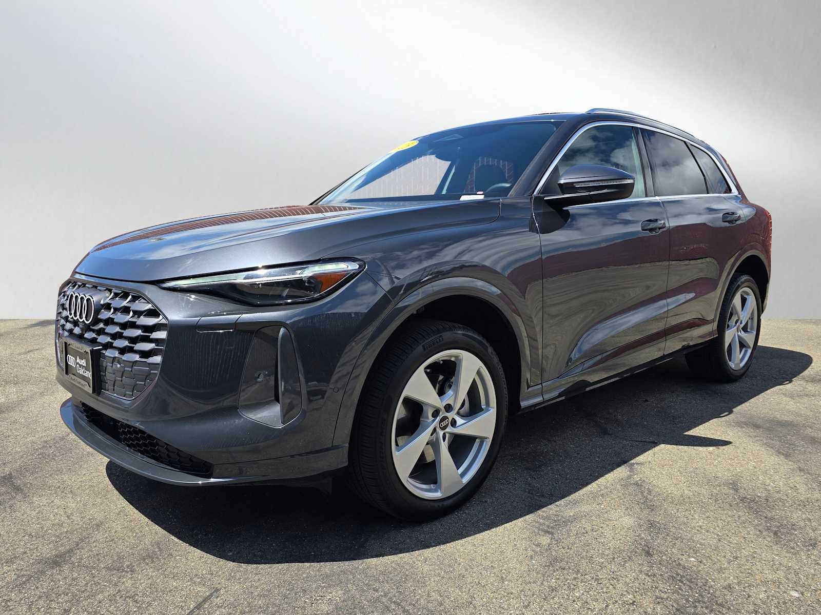 2025 Audi New Q5 Premium Plus