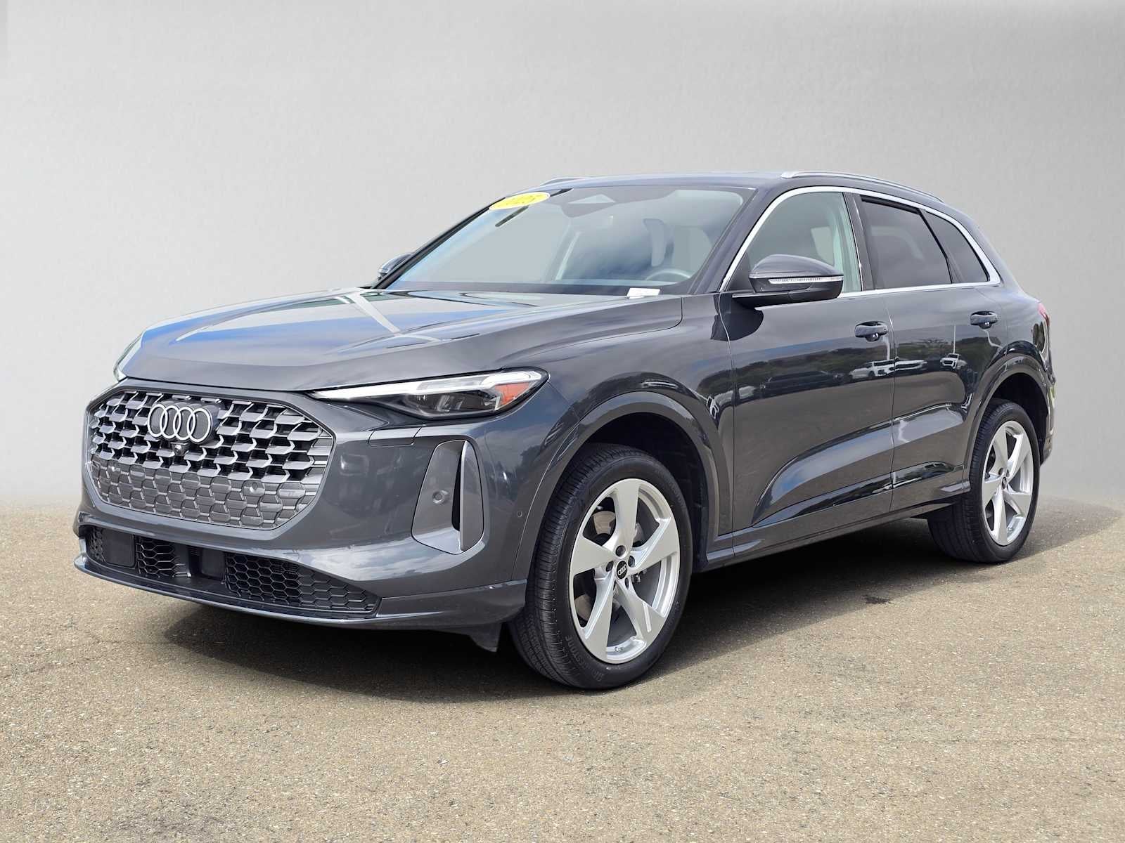 2025 Audi New Q5 Premium Plus