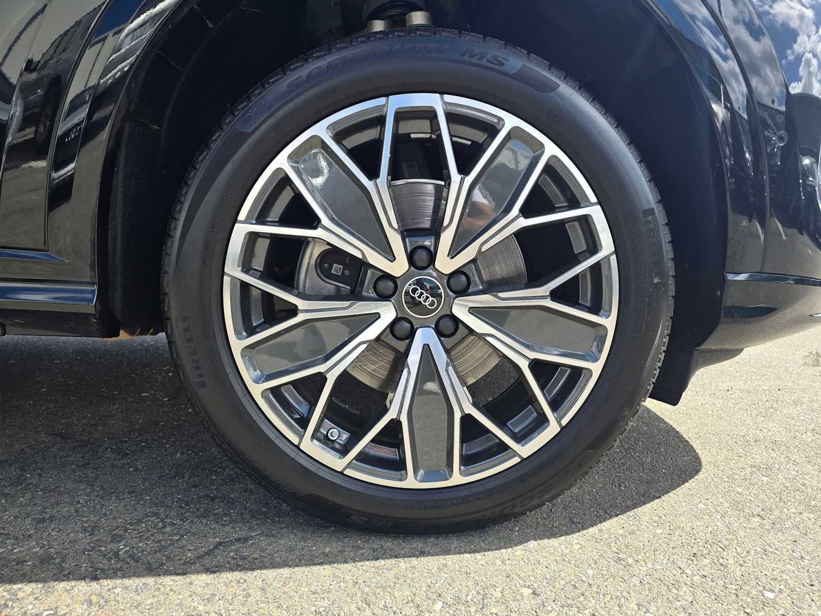 2025 Audi New Q5 Premium Plus