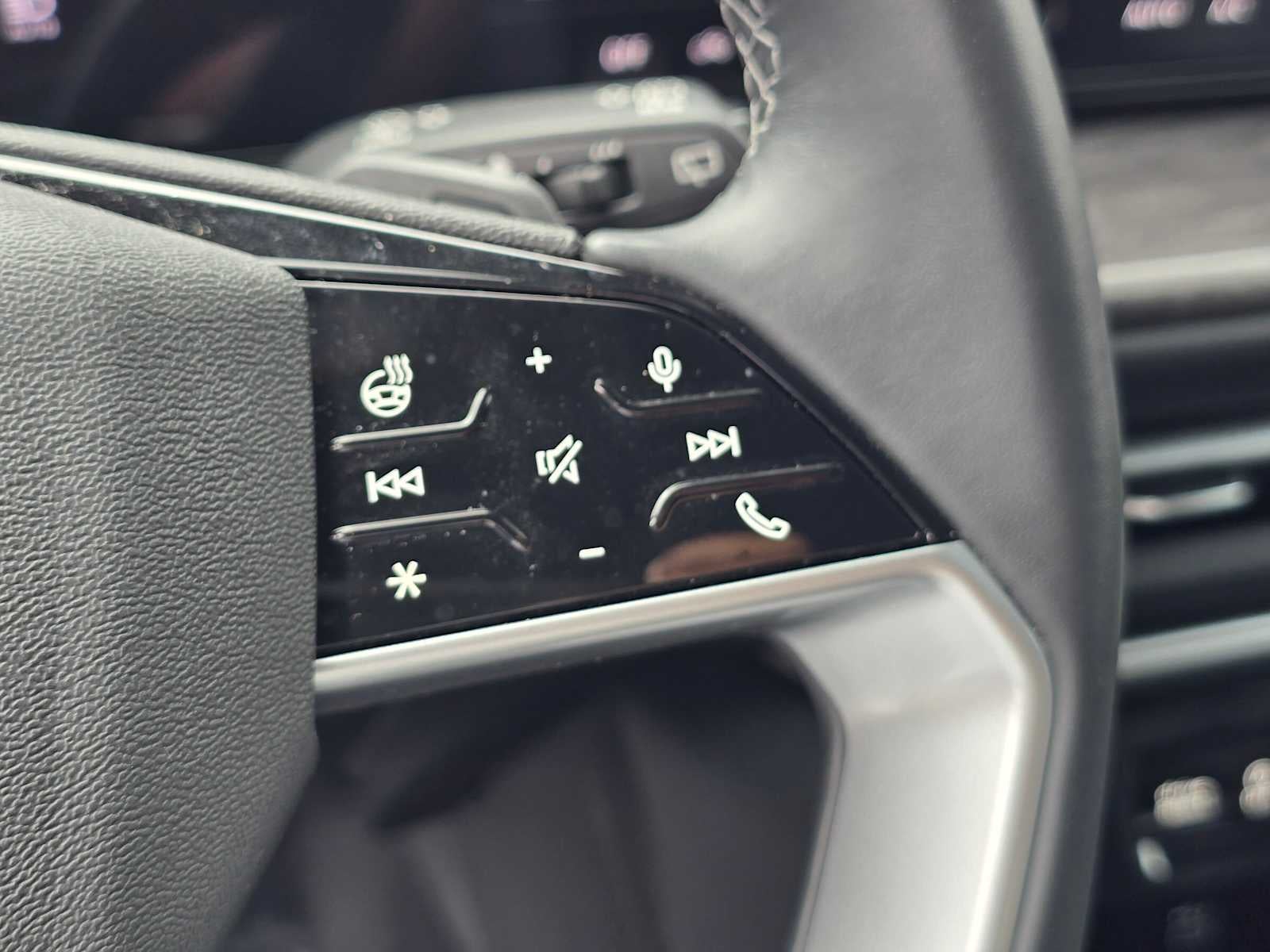 2025 Audi New Q5 Premium Plus