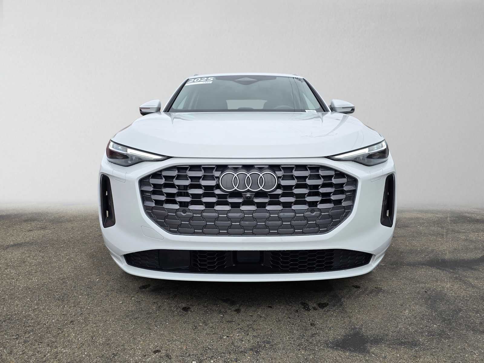 2025 Audi New Q5 Premium Plus