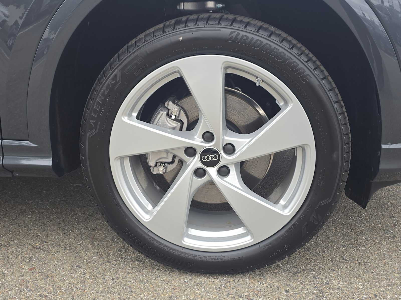 2025 Audi New Q5 Premium Plus