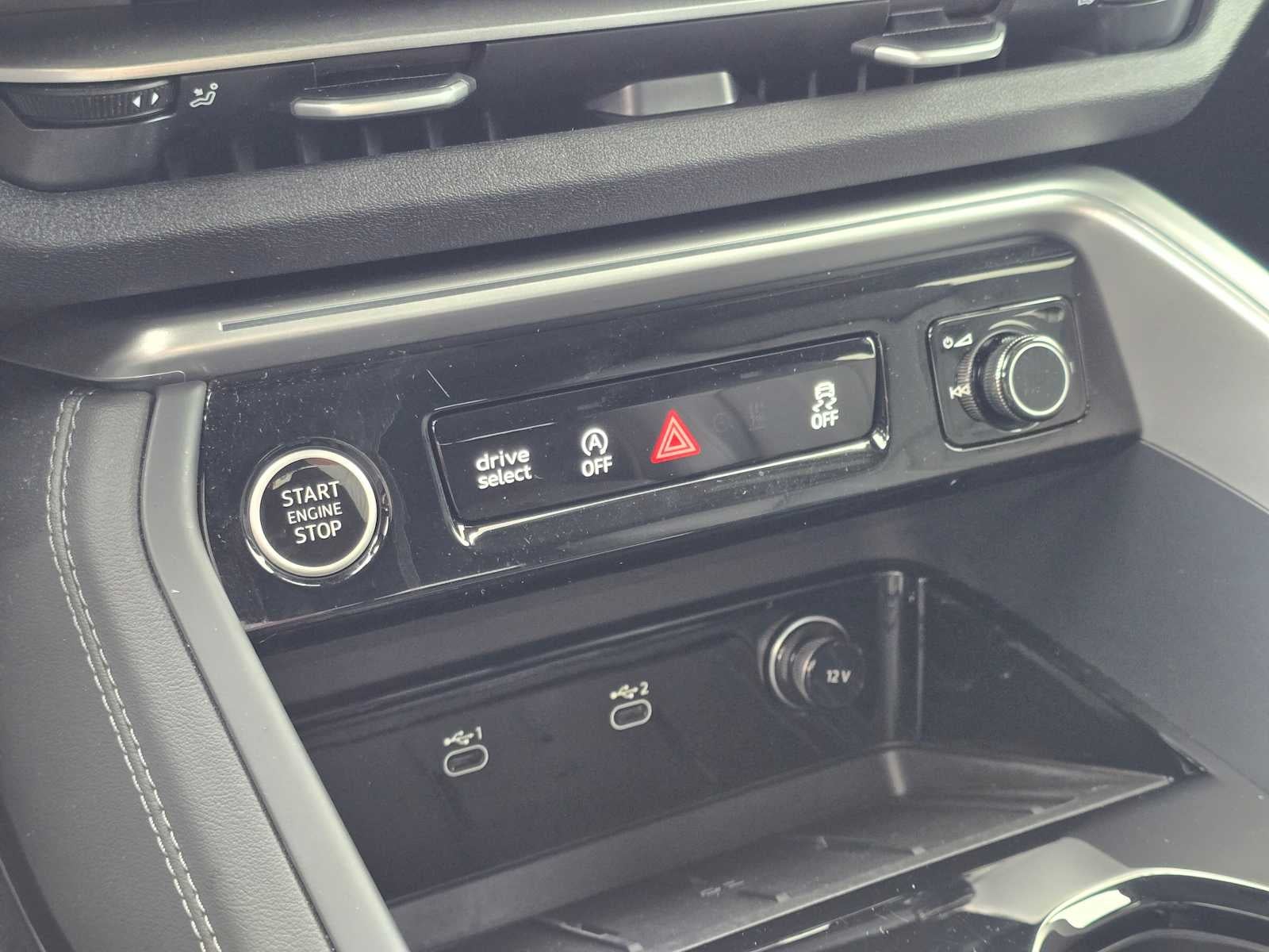 2025 Audi New Q5 Premium Plus