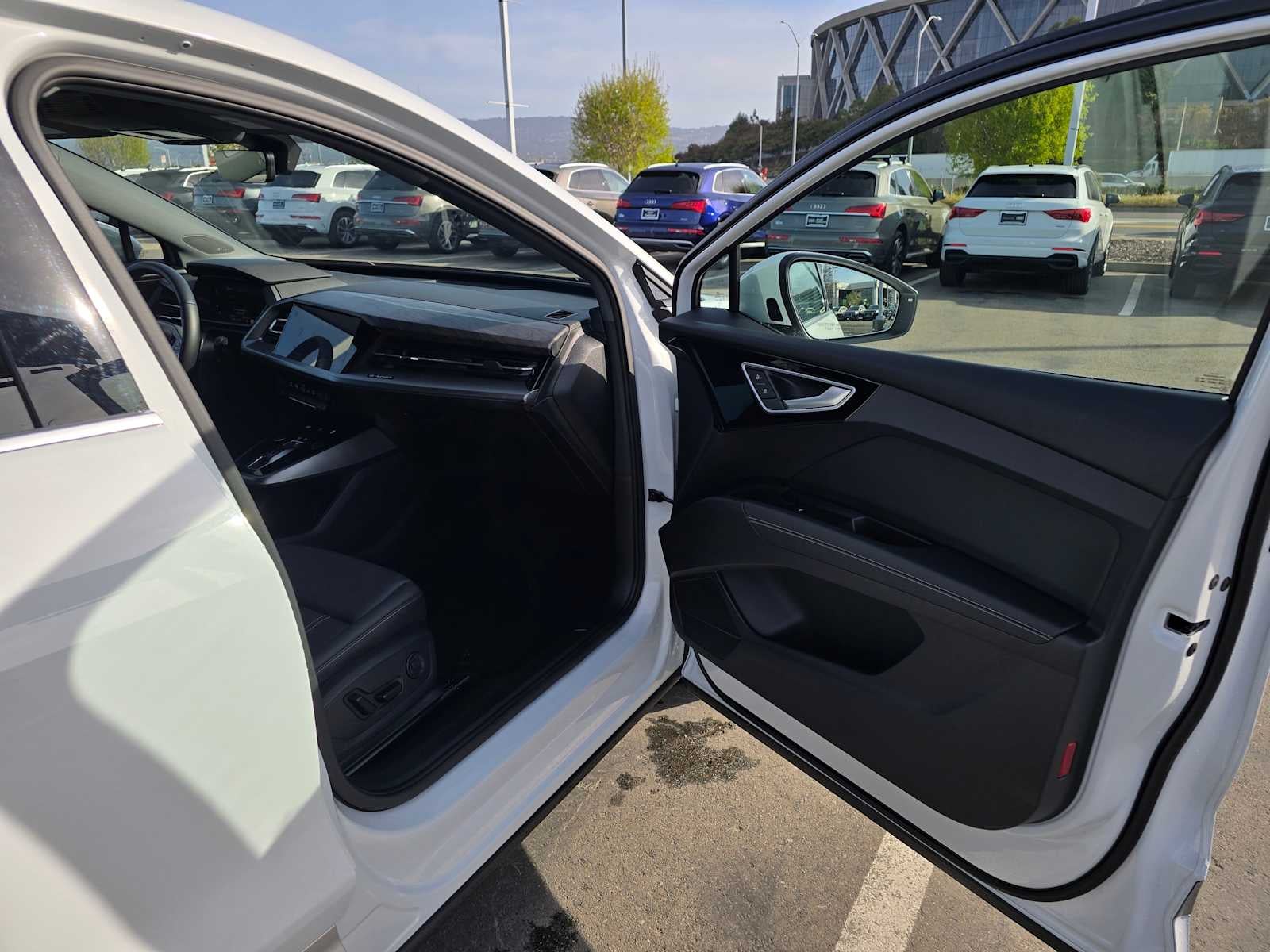 2024 Audi Q4 e-tron Sportback Premium Plus