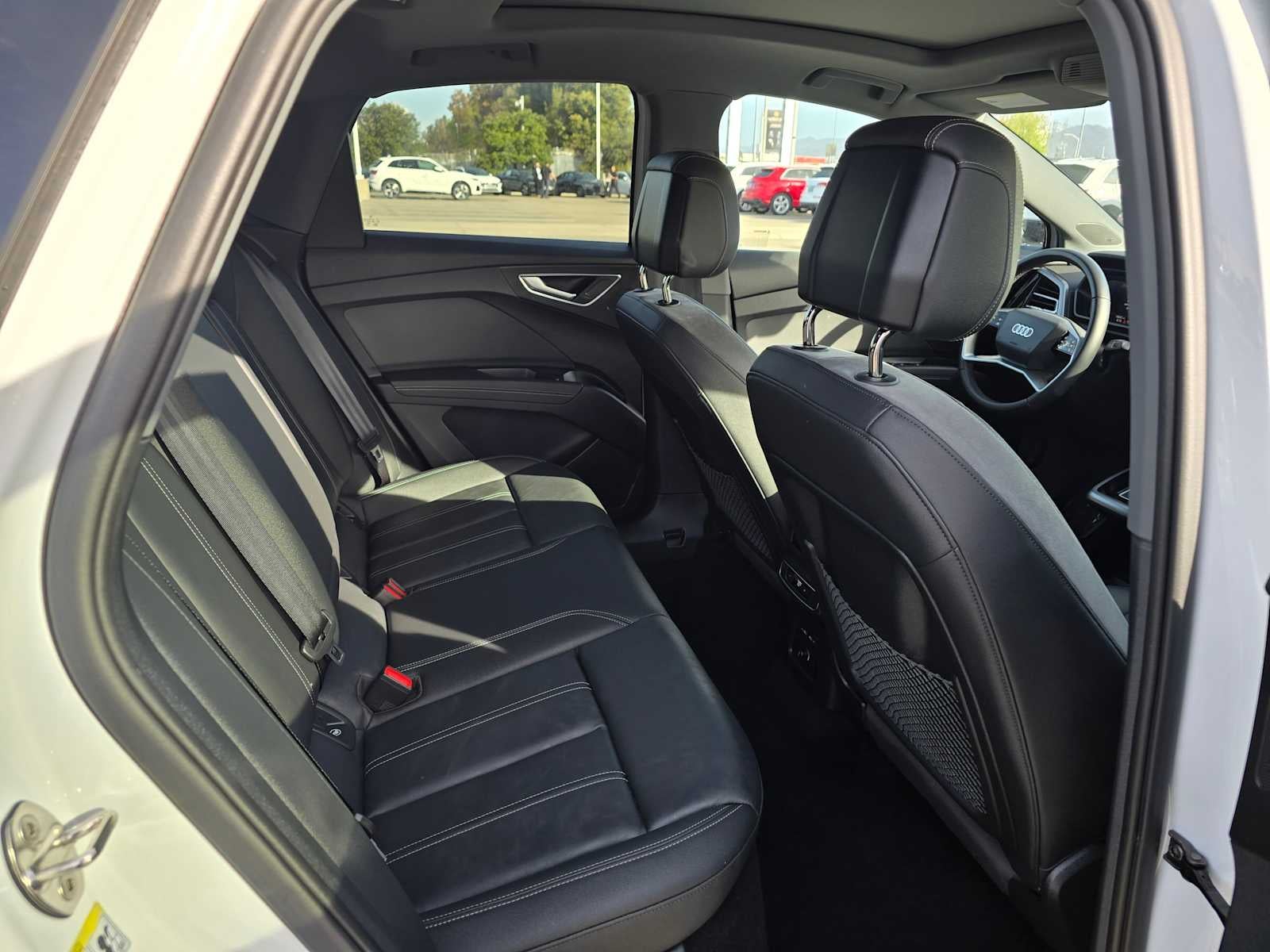 2024 Audi Q4 e-tron Sportback Premium Plus