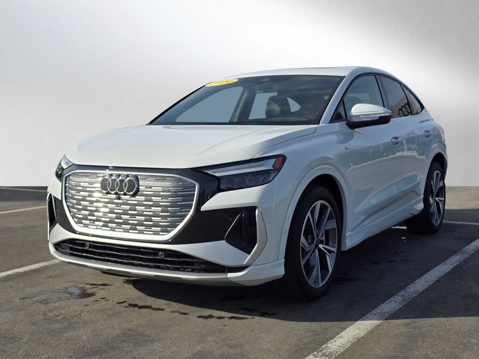 2024 Audi Q4 e-tron Sportback Premium Plus