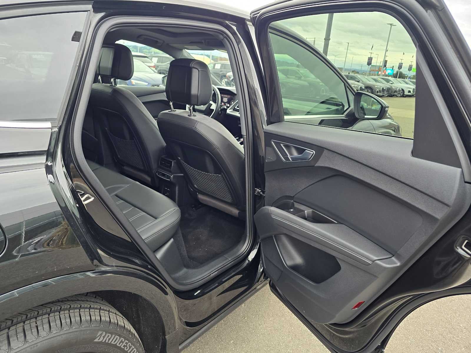 2024 Audi Q4 e-tron Sportback Premium Plus