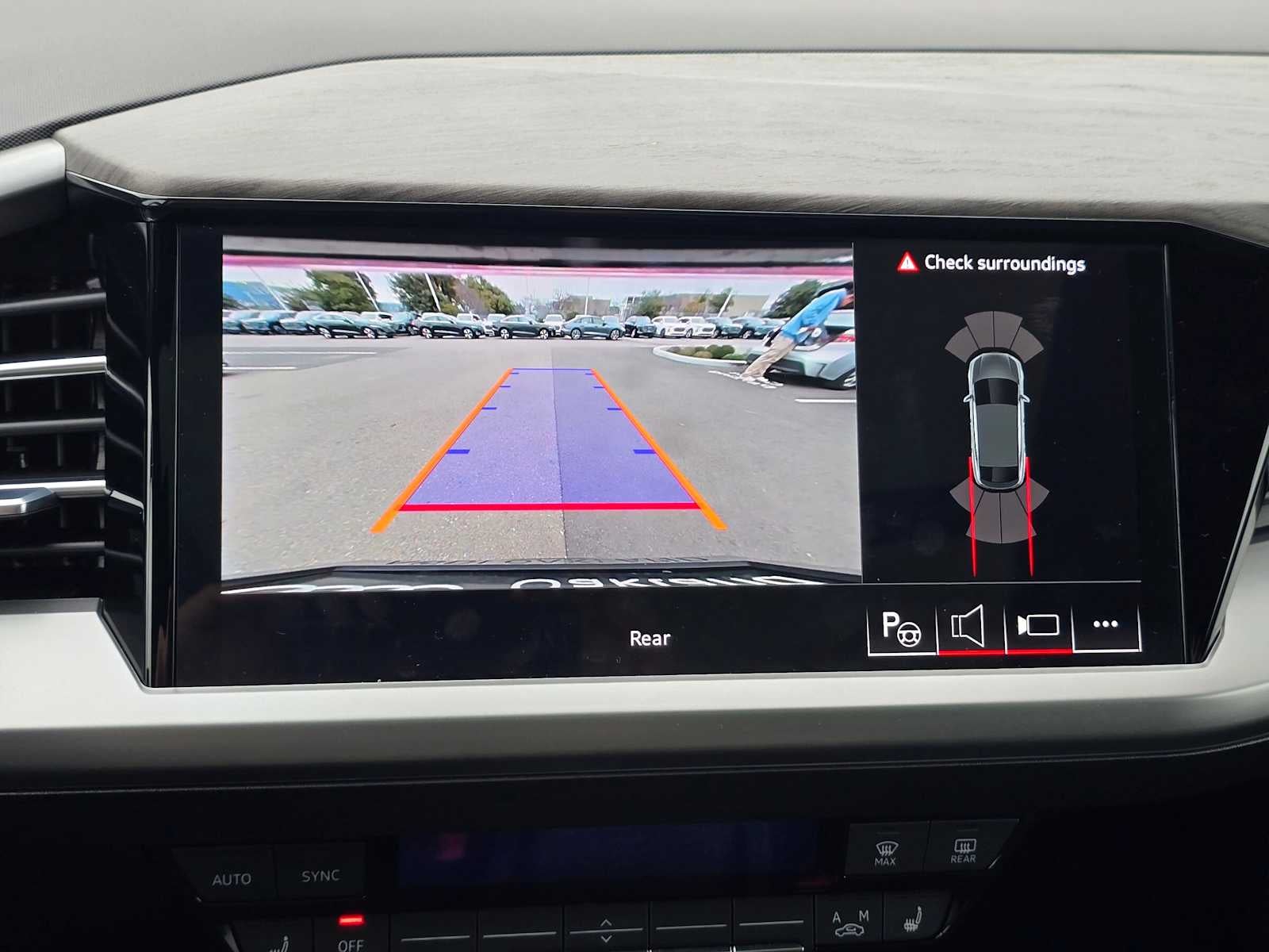 2024 Audi Q4 e-tron Sportback Premium Plus