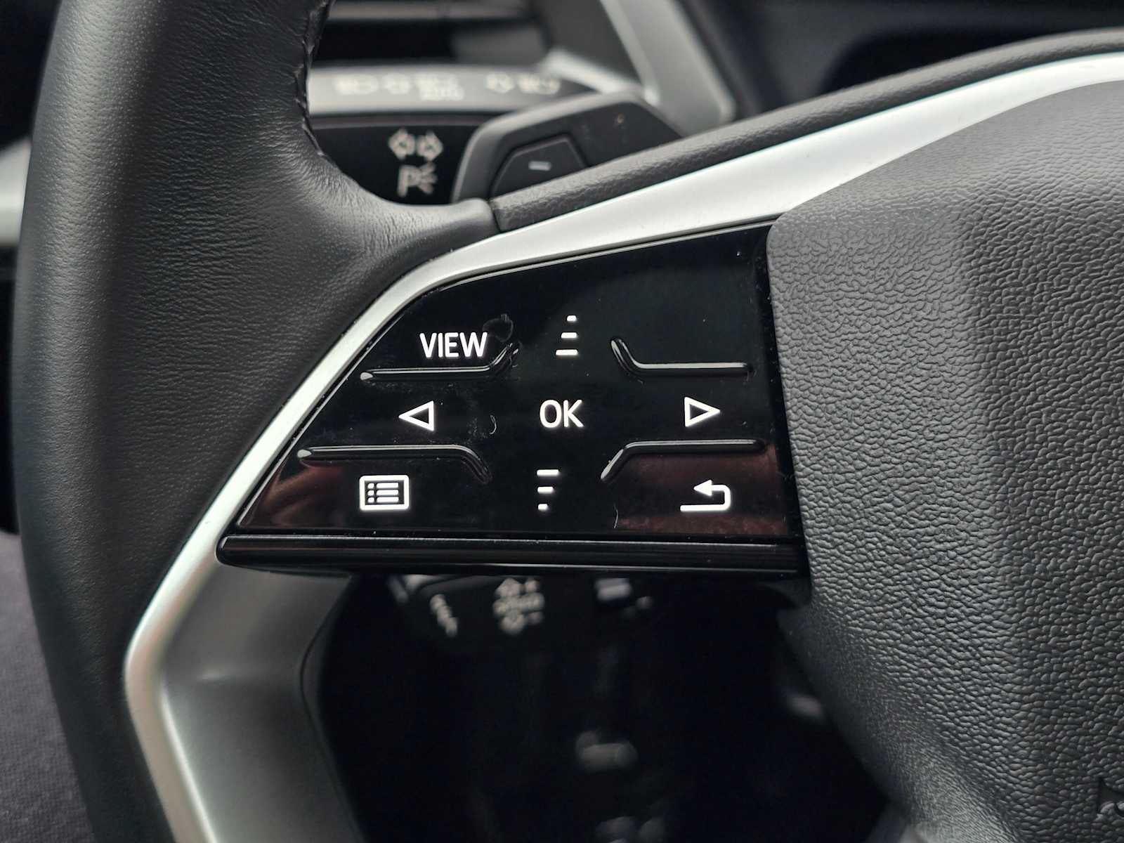 2024 Audi Q4 e-tron Sportback Premium Plus