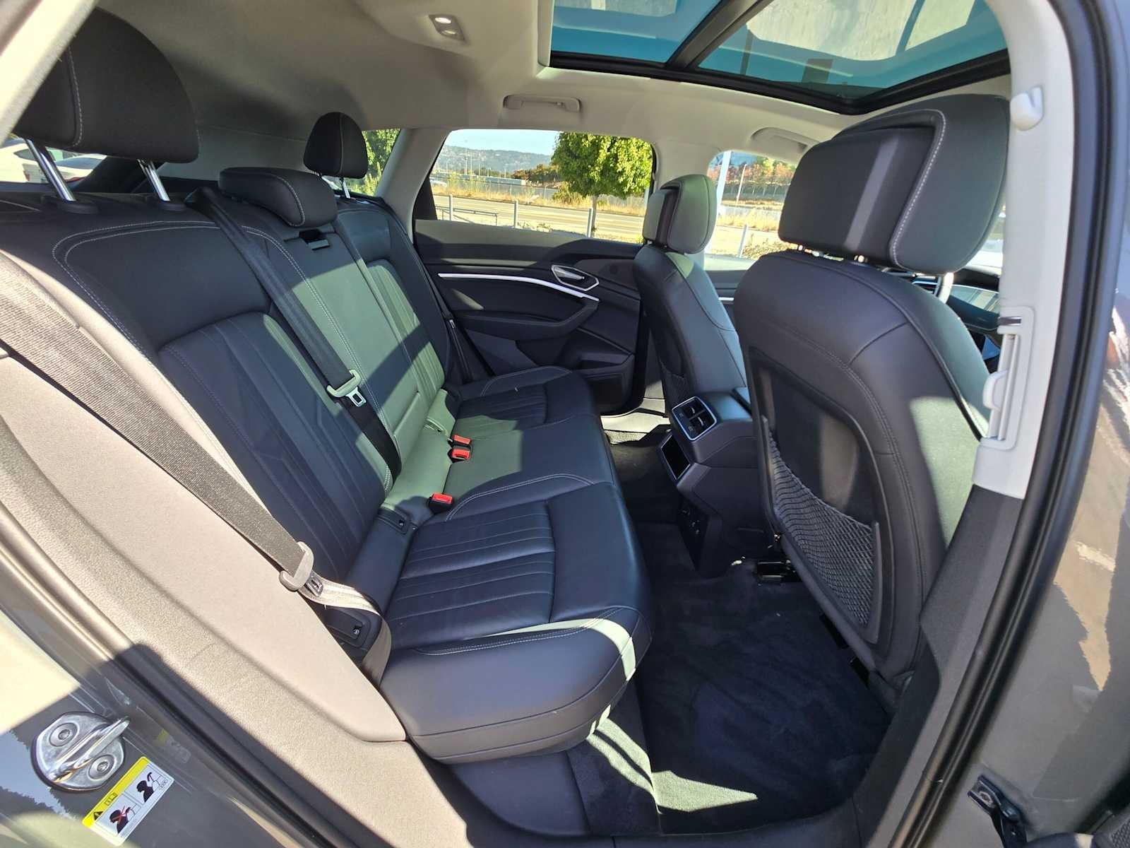 2024 Audi Q8 e-tron Premium