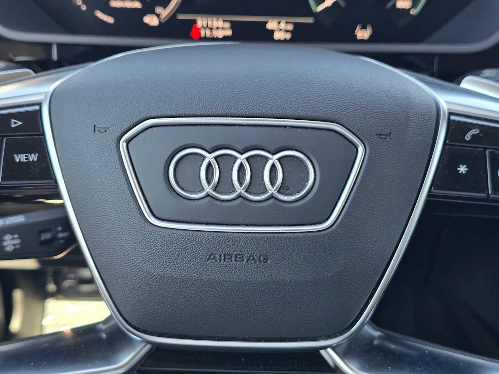 2024 Audi Q8 e-tron Premium