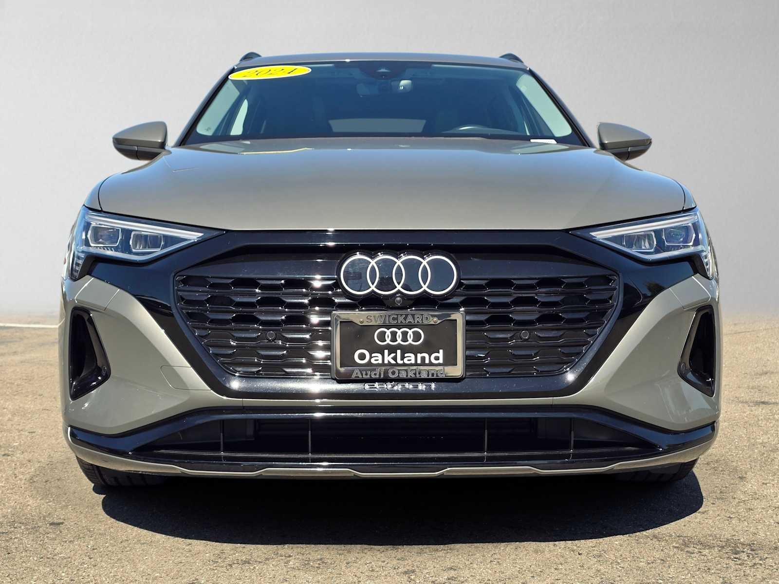 2024 Audi Q8 e-tron Premium