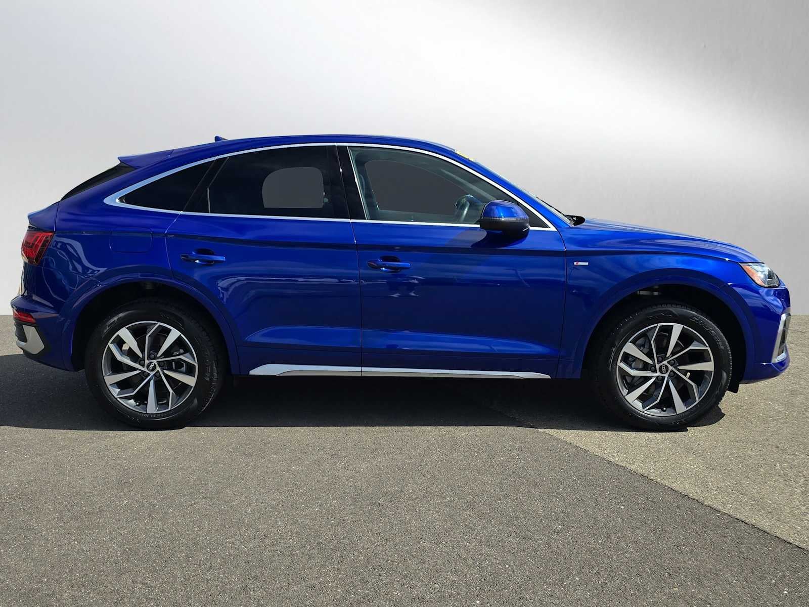 2023 Audi Q5 Sportback S line Premium Plus