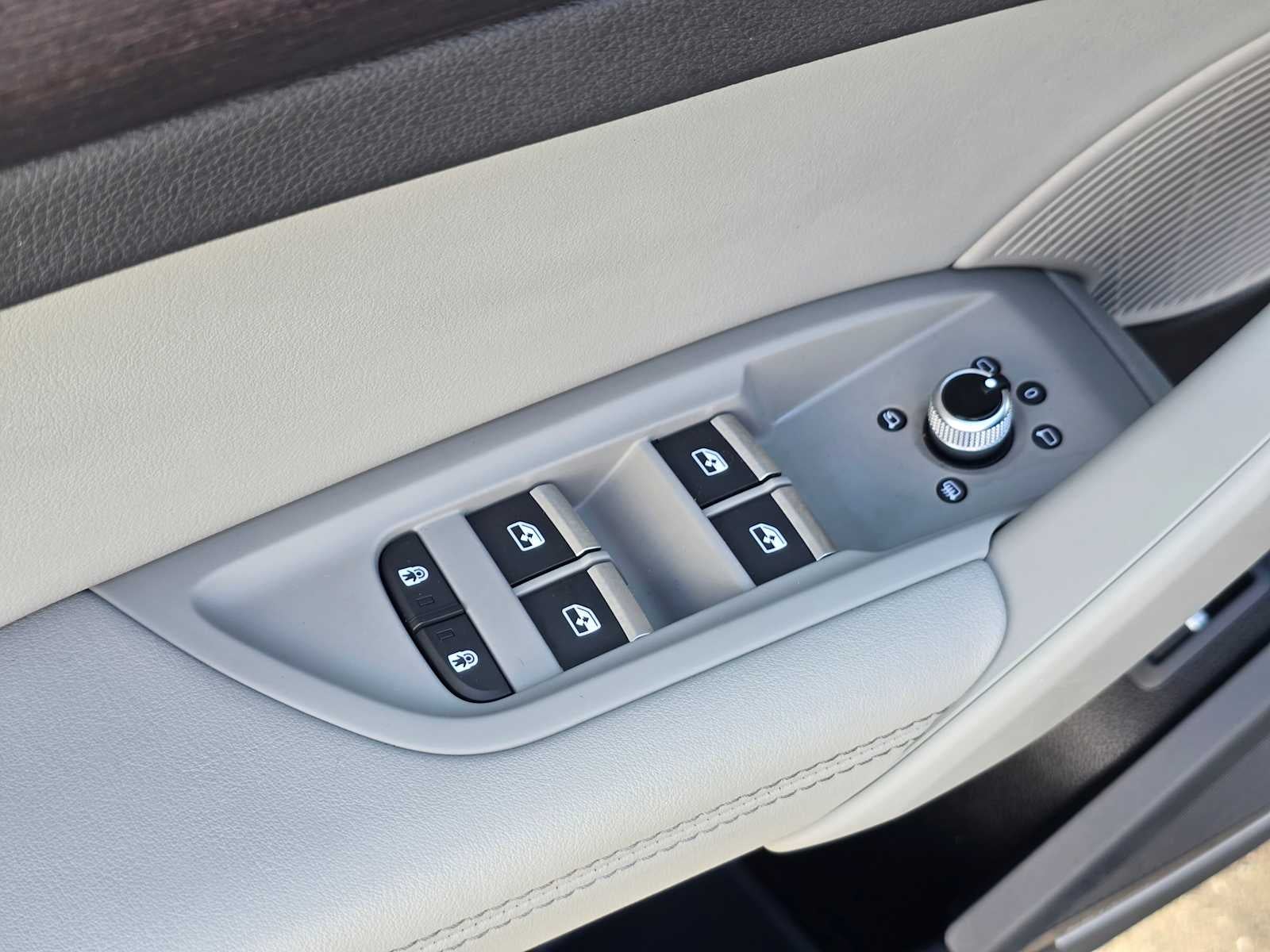 2023 Audi Q5 Sportback S line Premium Plus