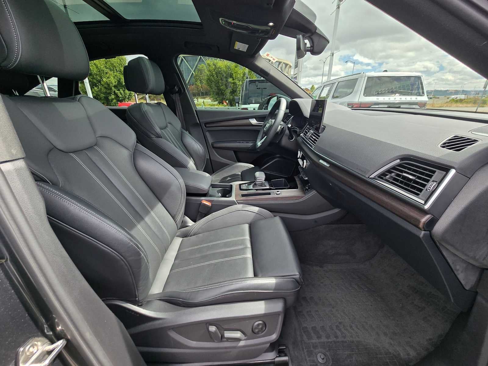 2023 Audi Q5 Sportback S line Premium Plus