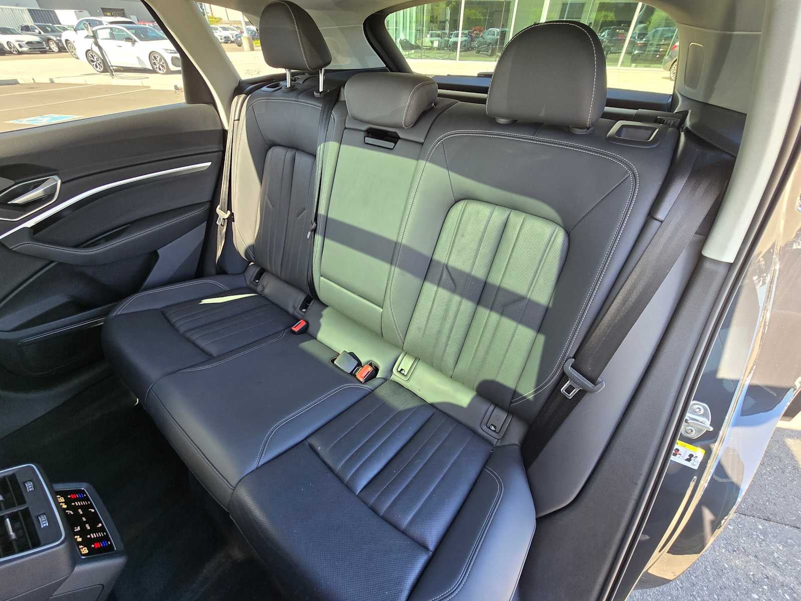 2024 Audi Q8 e-tron Premium Plus