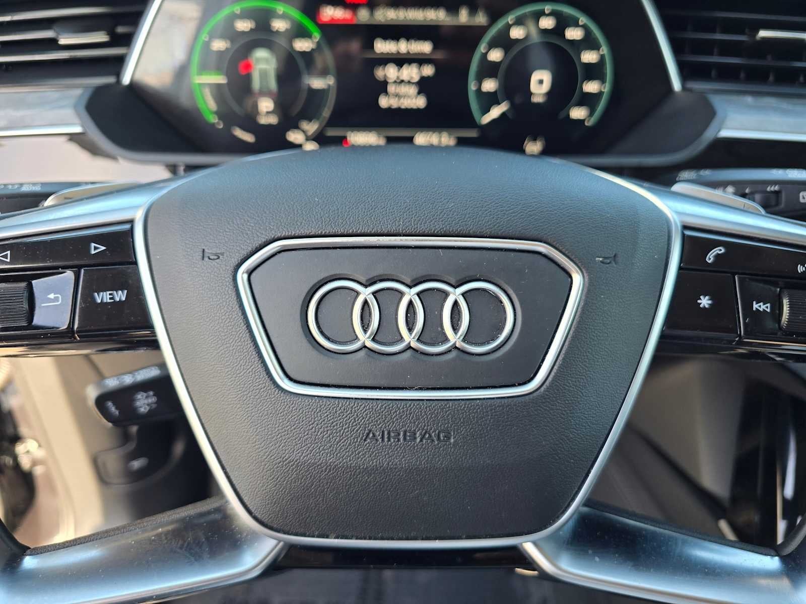 2024 Audi Q8 e-tron Premium Plus