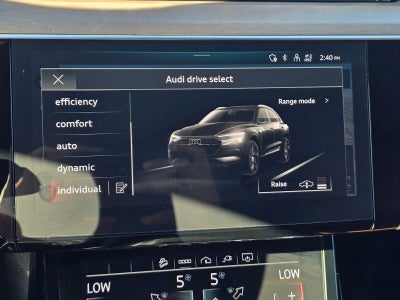 2024 Audi Q8 e-tron Premium Plus