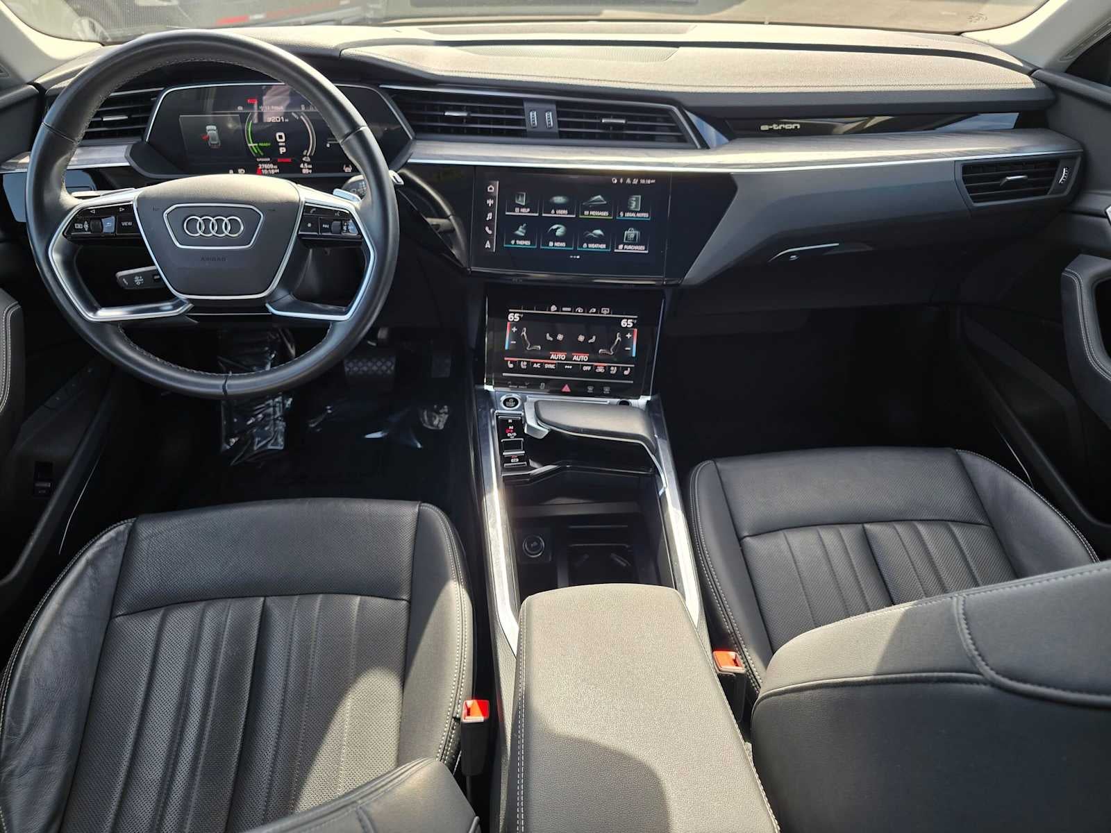 2024 Audi Q8 e-tron Premium Plus