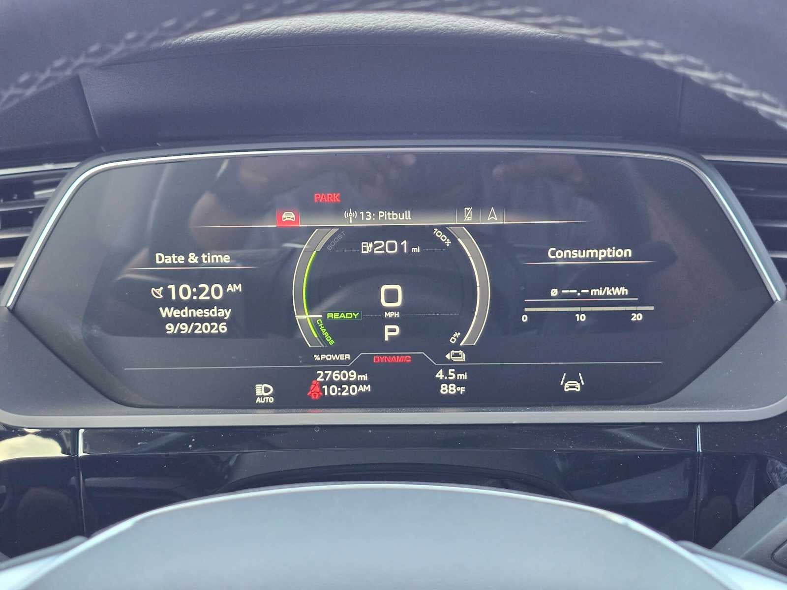 2024 Audi Q8 e-tron Premium Plus
