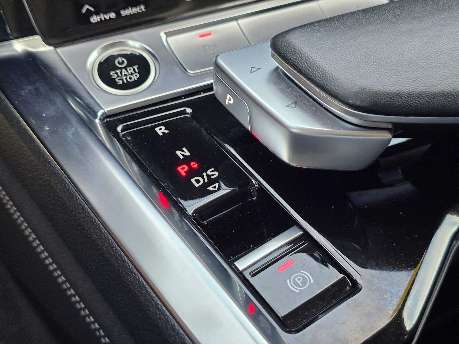 2024 Audi Q8 e-tron Premium Plus