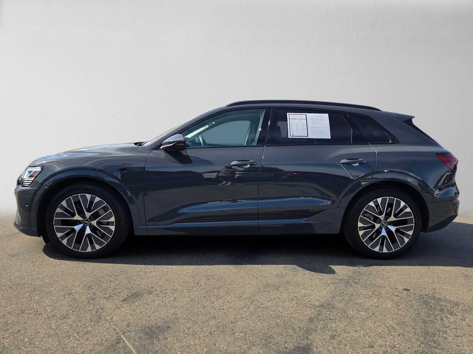 2024 Audi Q8 e-tron Premium Plus