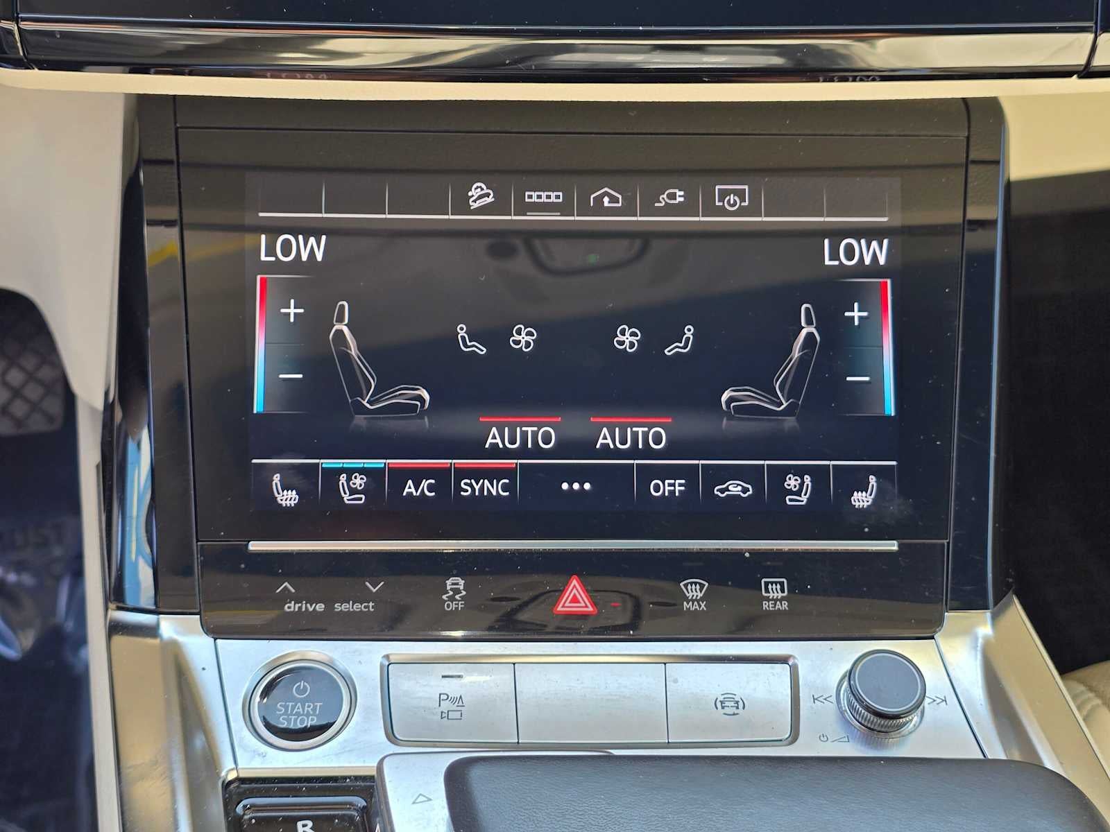 2024 Audi Q8 e-tron Premium Plus
