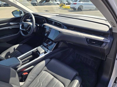 2024 Audi Q8 e-tron Prestige