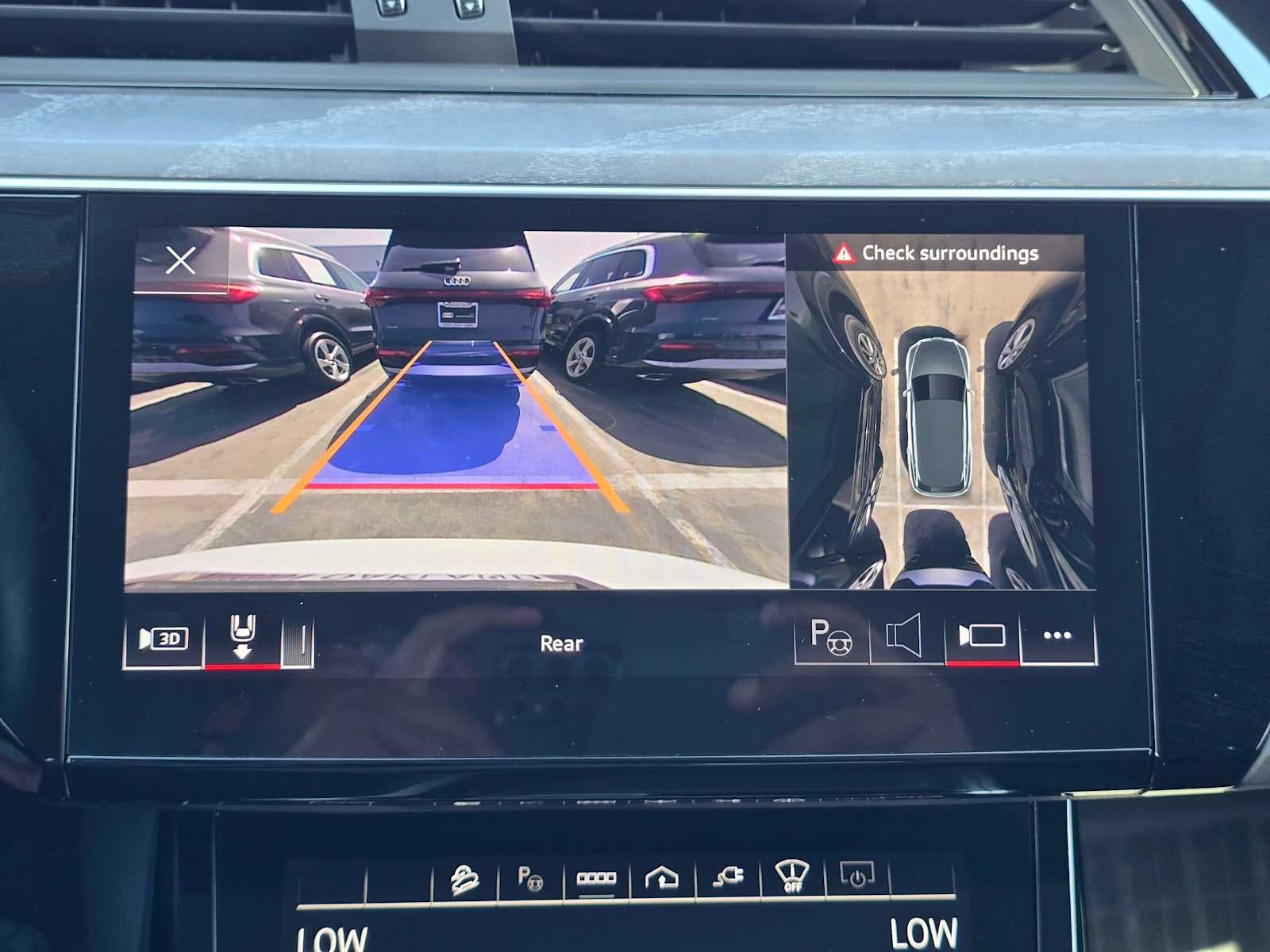 2024 Audi Q8 e-tron Prestige