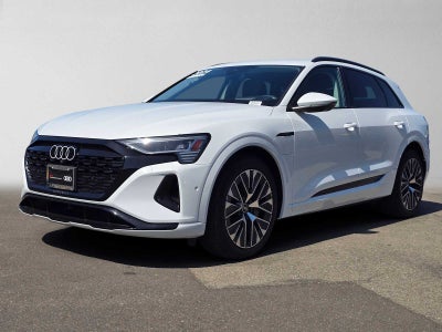 2024 Audi Q8 e-tron Prestige