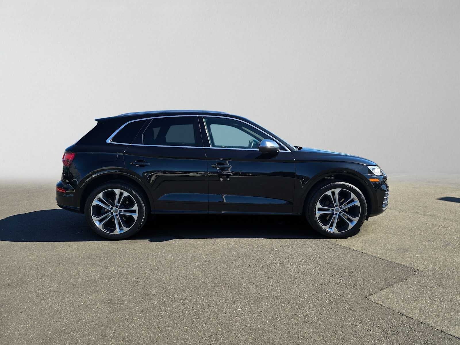 2020 Audi SQ5 Premium