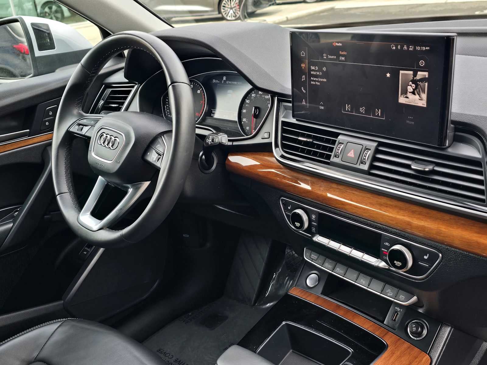 2023 Audi Q5 Premium