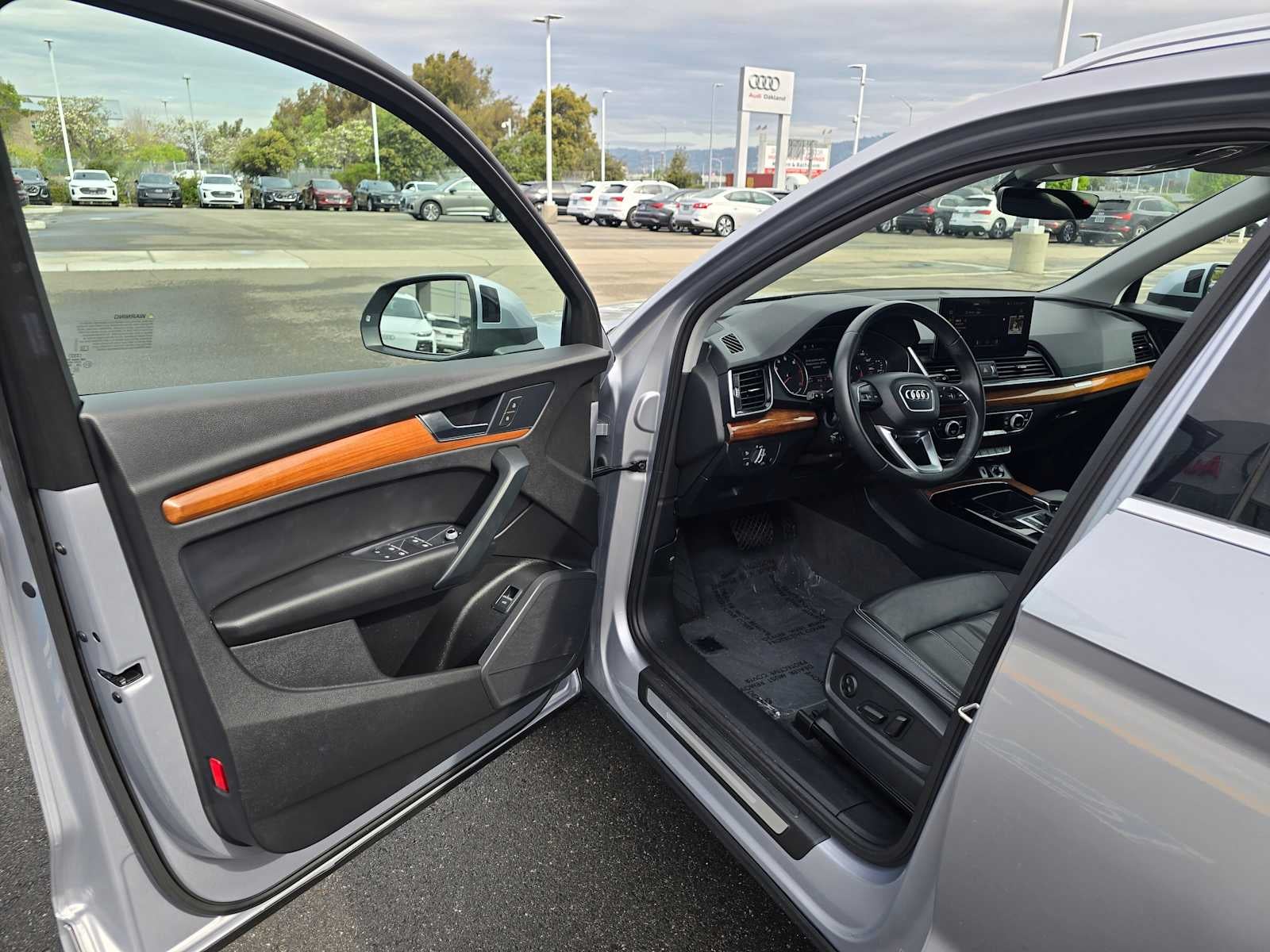 2023 Audi Q5 Premium