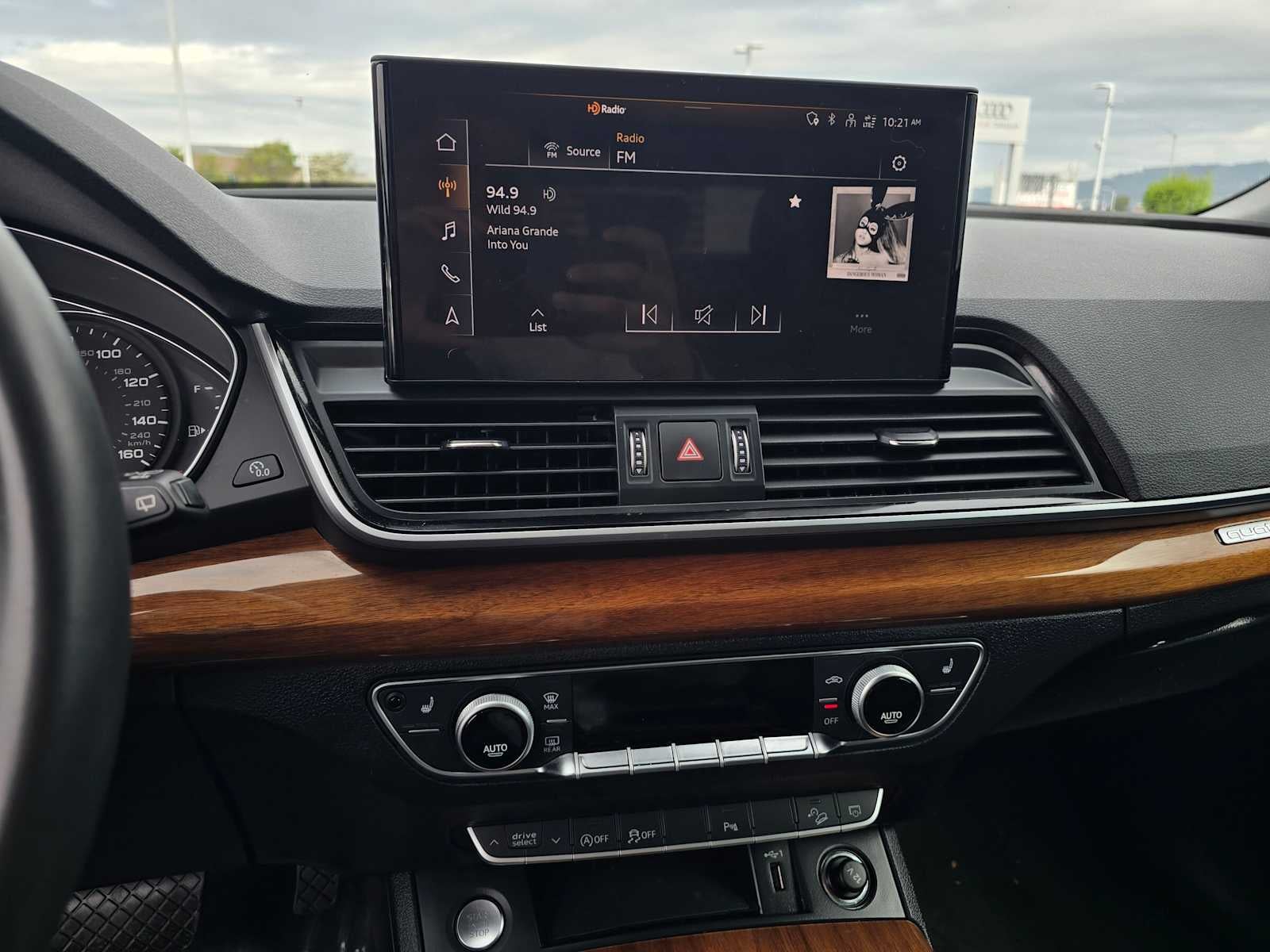 2023 Audi Q5 Premium