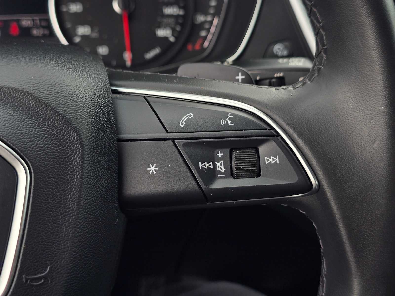 2023 Audi Q5 Premium