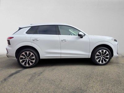 2026 Audi Q3 S line