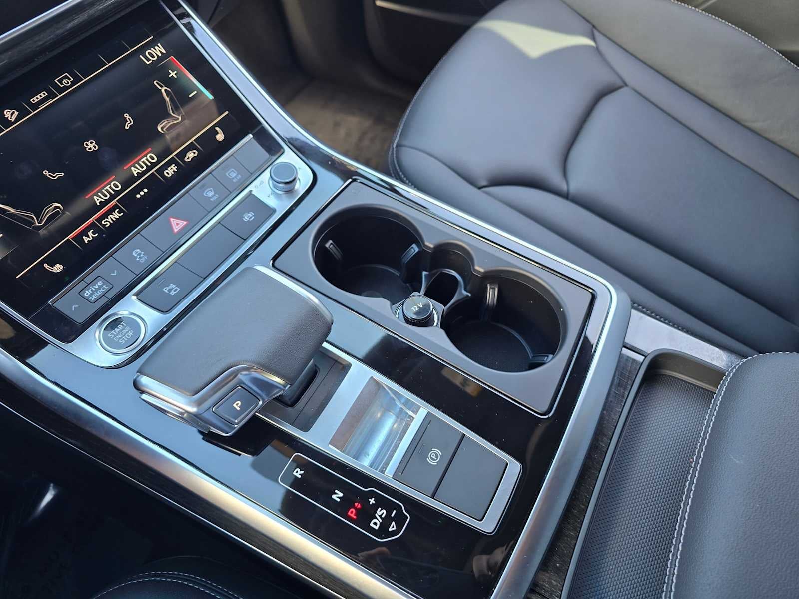2025 Audi Q7 Premium