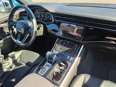 2025 Audi Q7 Premium