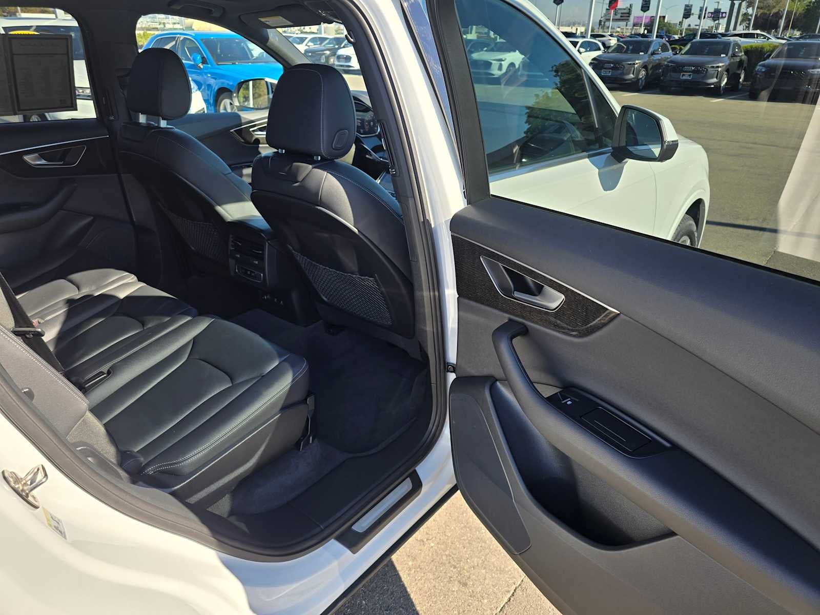 2025 Audi Q7 Premium