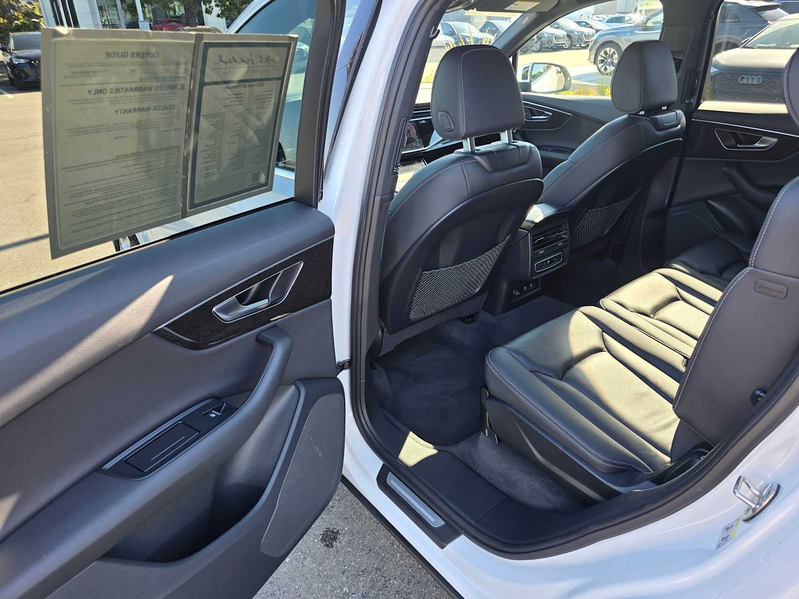 2025 Audi Q7 Premium