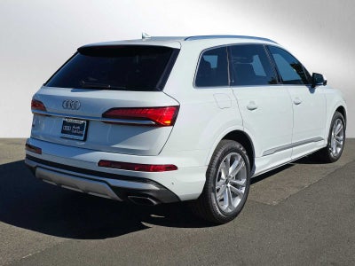 2025 Audi Q7 Premium