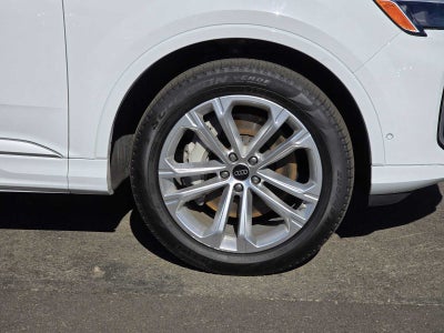 2025 Audi Q7 Premium