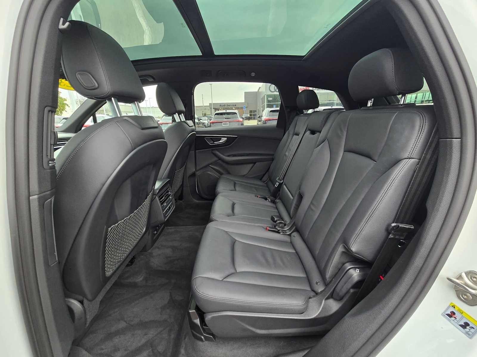 2023 Audi Q7 Premium