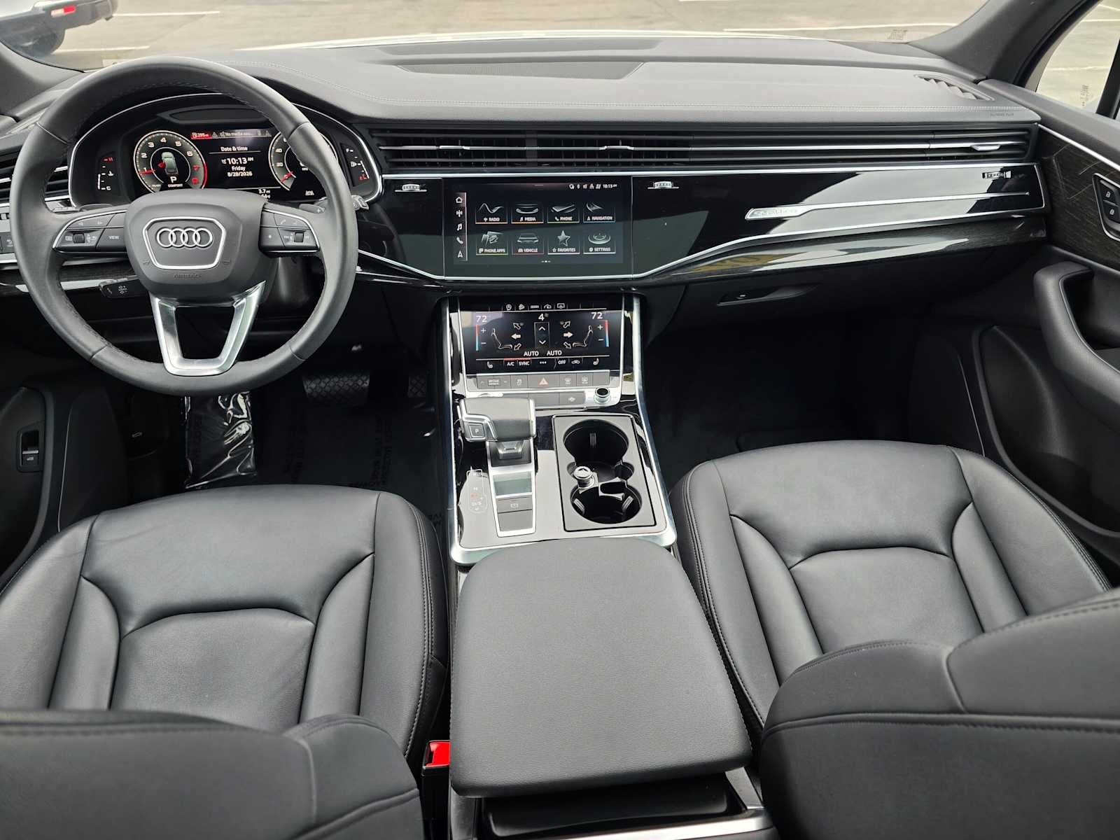 2023 Audi Q7 Premium