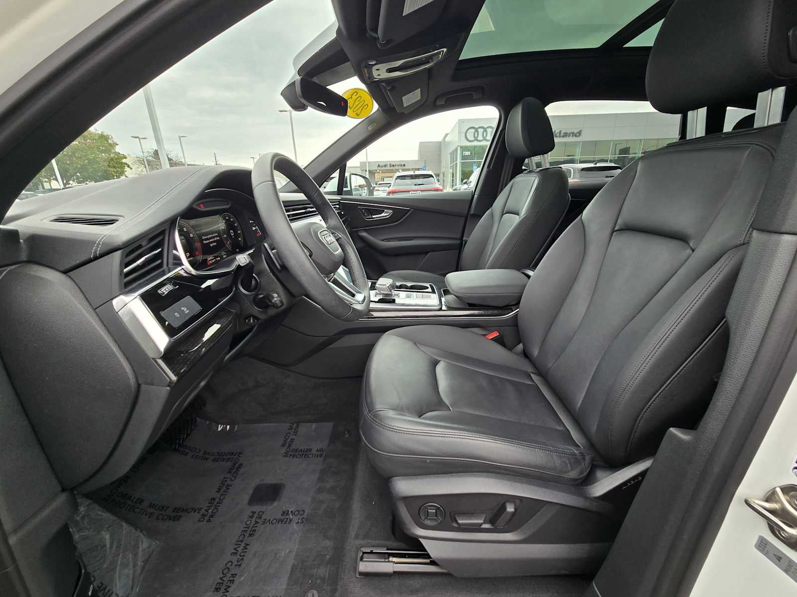 2023 Audi Q7 Premium